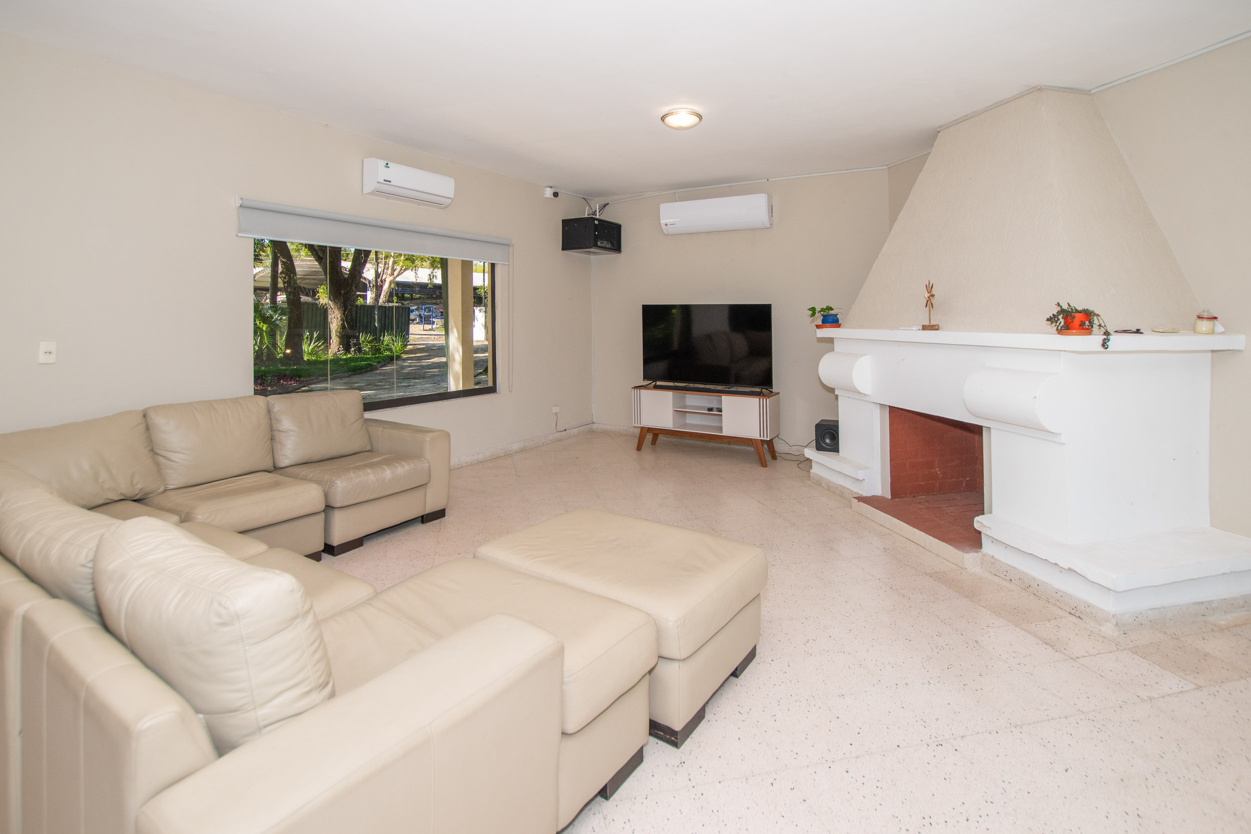  Exclusive Riverfront Residence in Ita Enramada - 物件實景