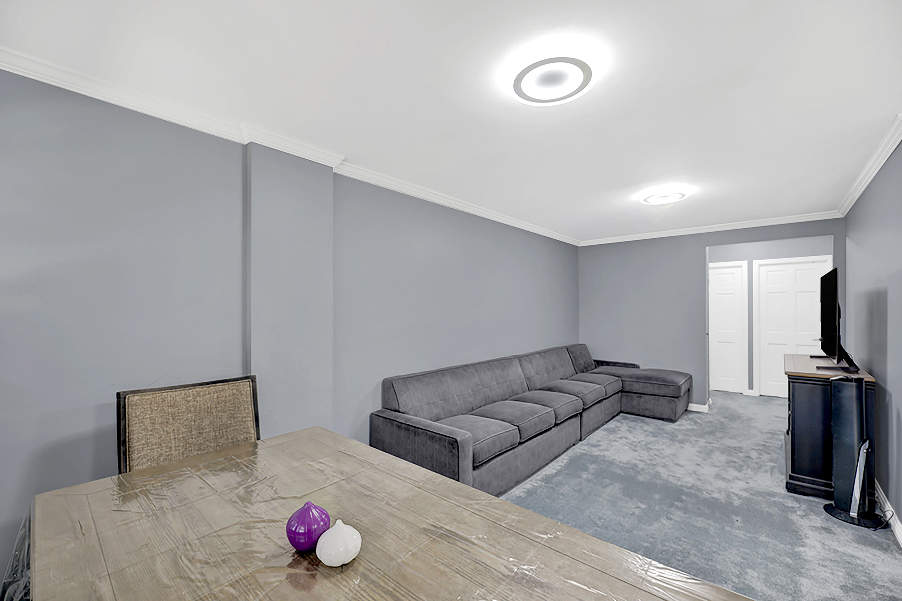 Brooklyn, New York, 11234, United States, 5 Bedrooms Bedrooms, ,3 BathroomsBathrooms,Residential,For Sale,1976876