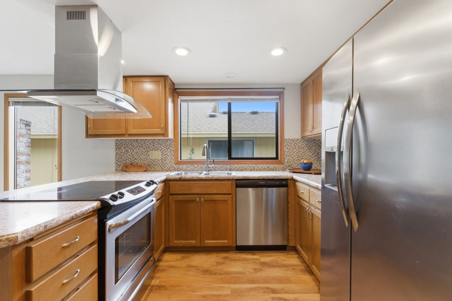  2211 NE 156TH AVE Portland, OR 97230 - 物件實景