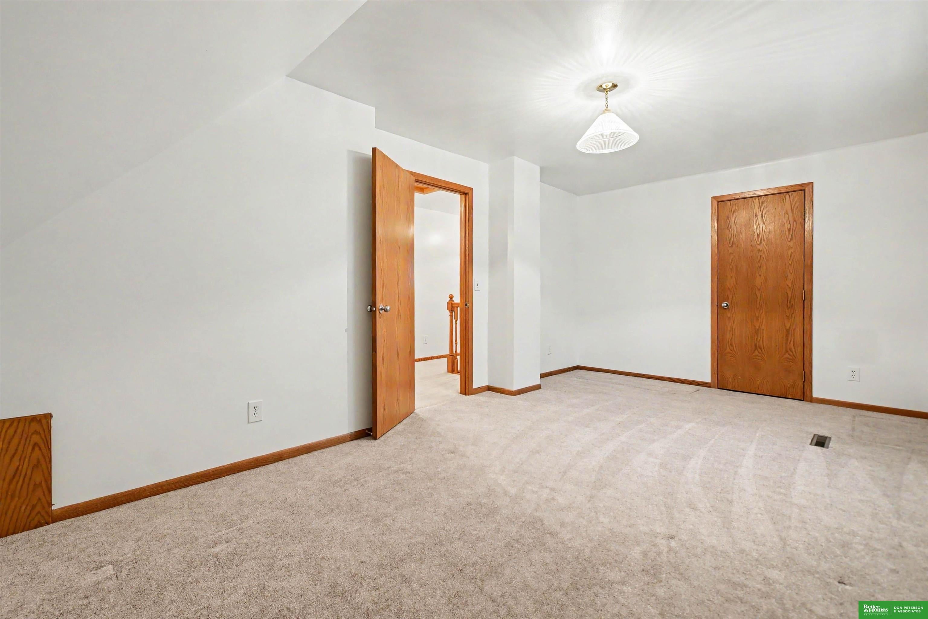 Farragut St, West Point, NE 68788 #1