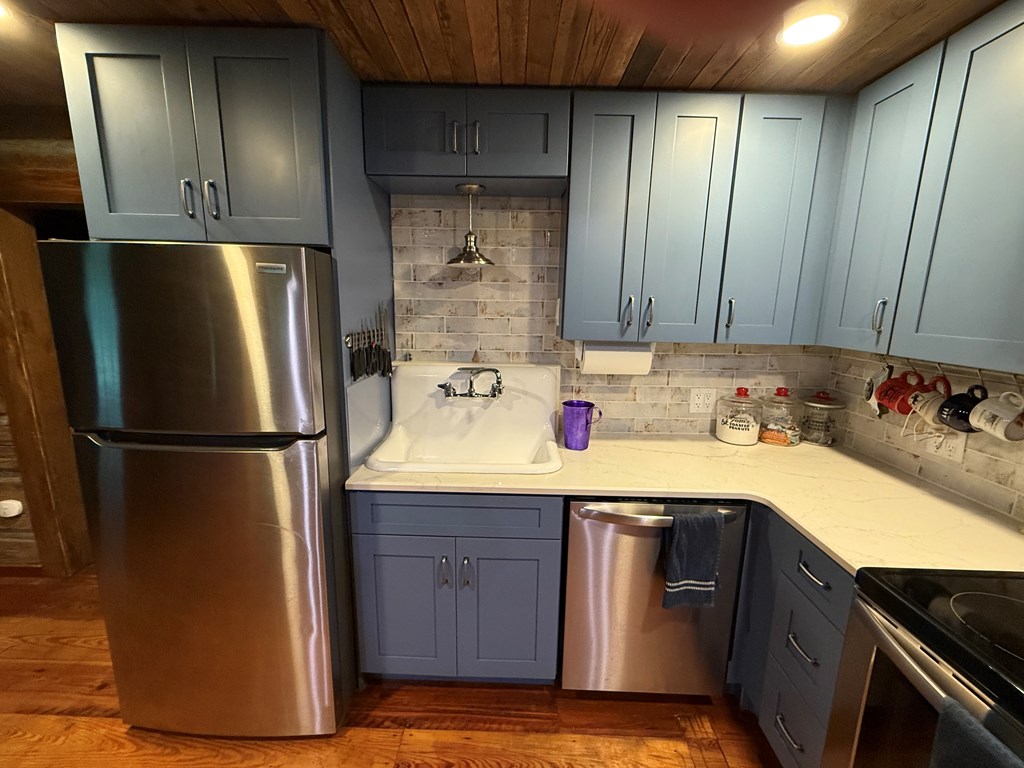 Americus, Georgia, 31719, United States, 2 Bedrooms Bedrooms, ,1 BathroomBathrooms,Residential,For Sale,1922785