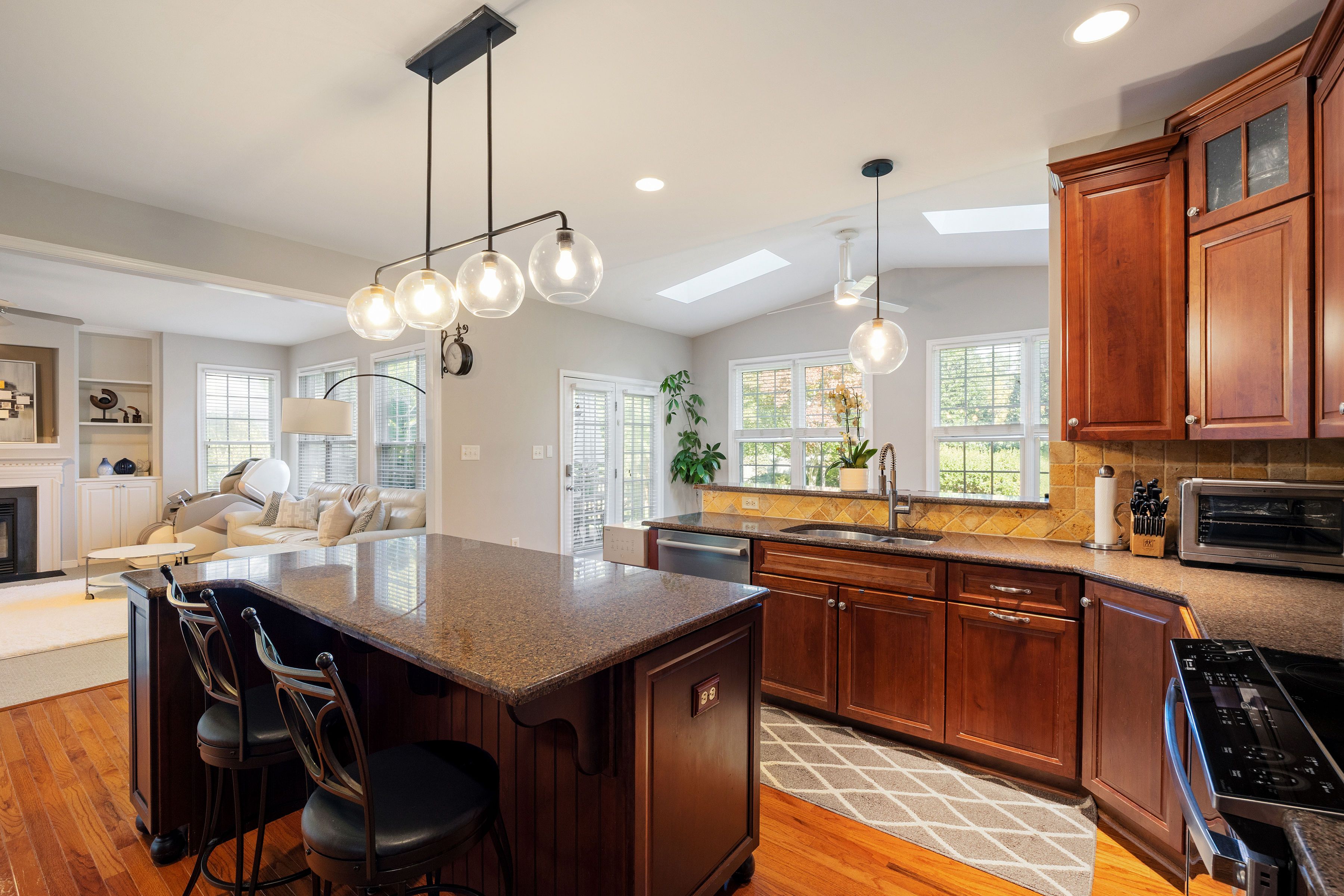  11812 Autumnwood Court, Glen Allen, VA 23059 - 物件實景