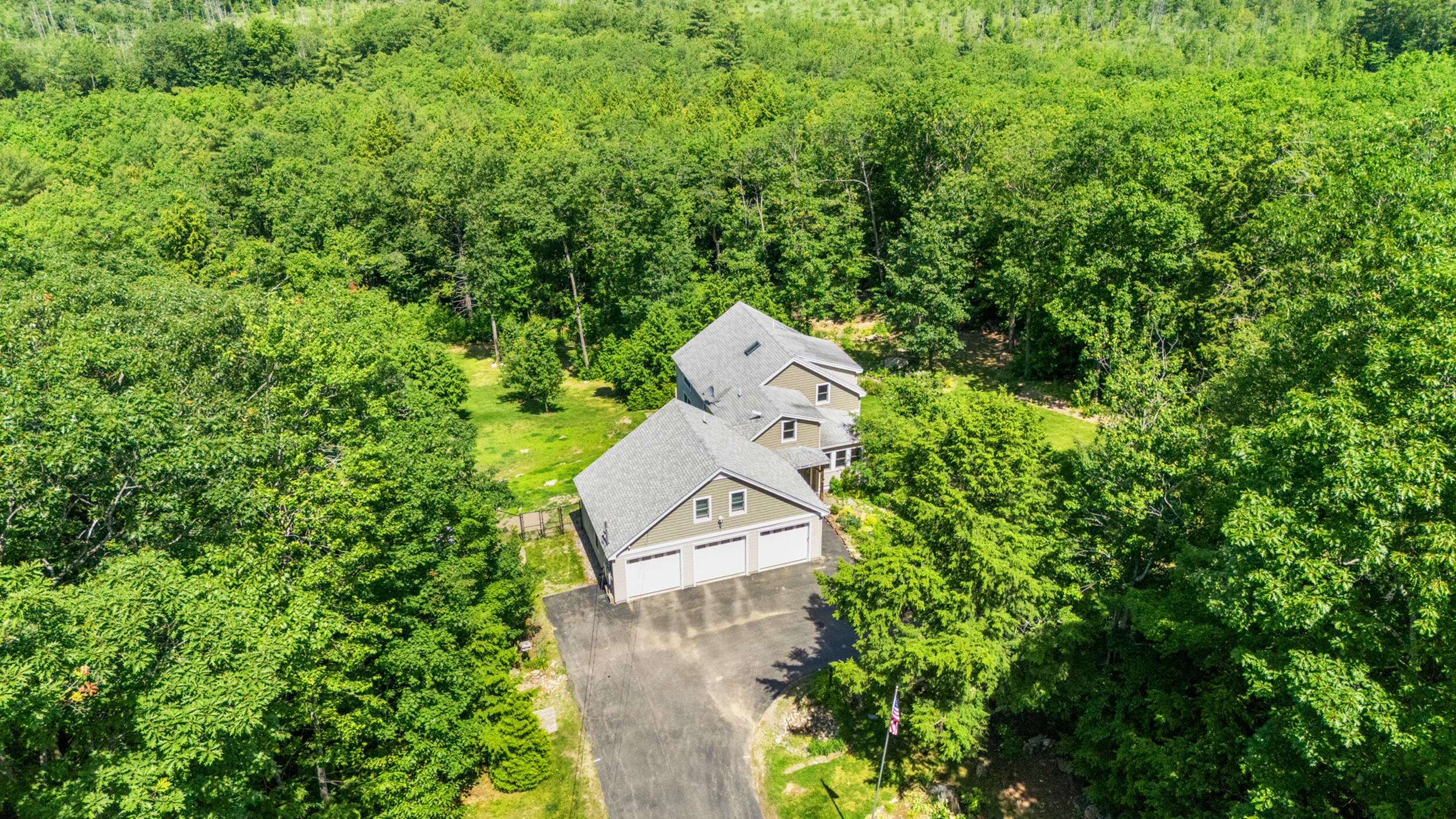 Windham, Maine, 04062, United States, 3 Bedrooms Bedrooms, ,4 BathroomsBathrooms,Residential,For Sale,1937682