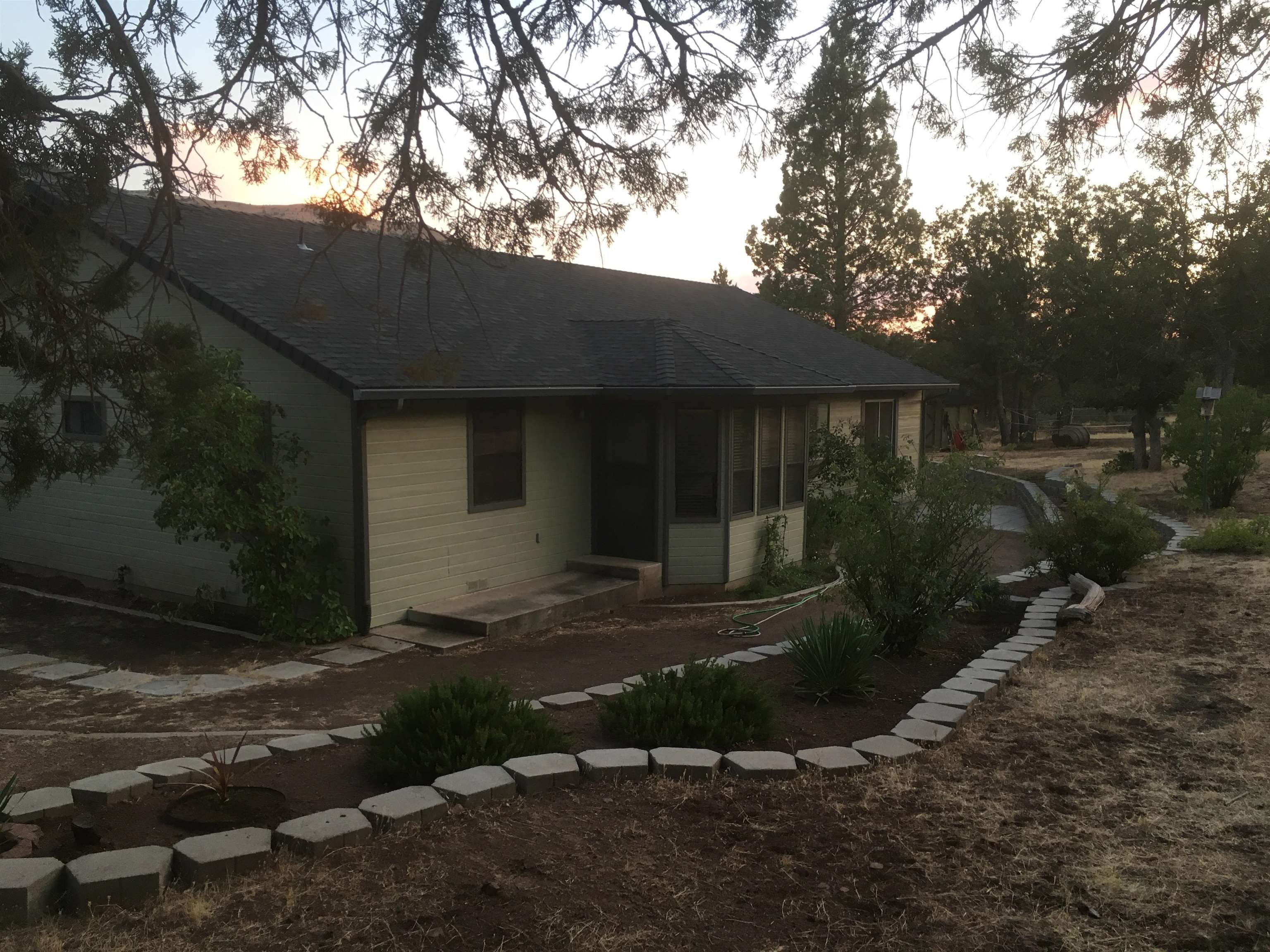 Montague, California, 96064-0000, United States, 3 Bedrooms Bedrooms, ,2 BathroomsBathrooms,Residential,For Sale,2033545