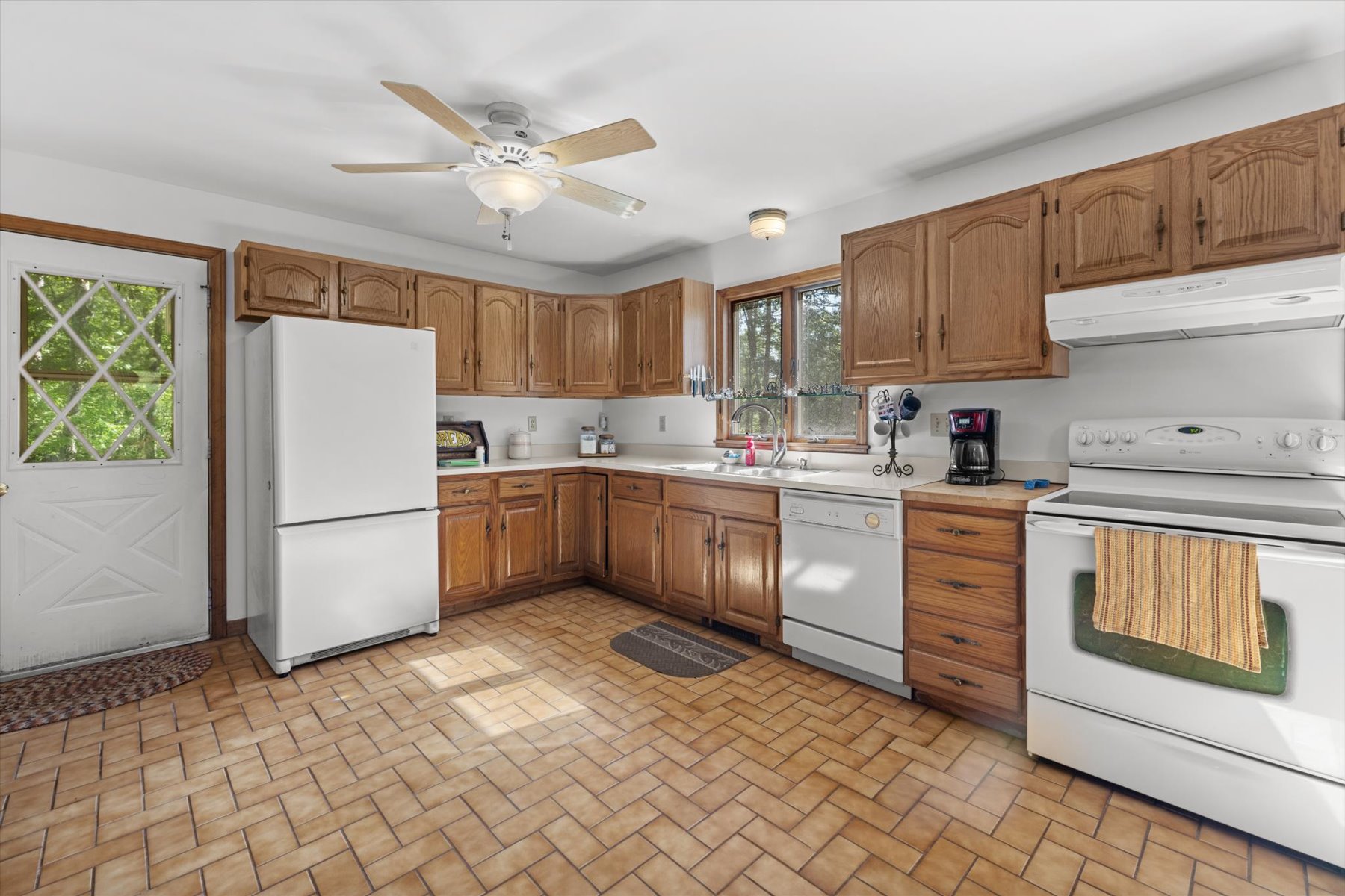  110B High Street, Upton, MA 01568 - 物件實景