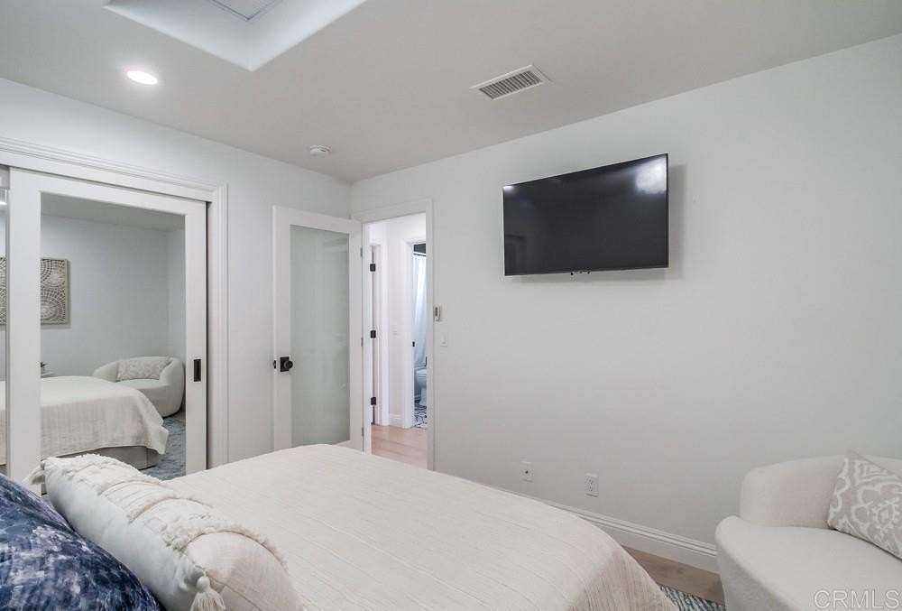 Coronado, California, 92118, United States, 2 Bedrooms Bedrooms, ,2 BathroomsBathrooms,Residential,For Sale,1794986