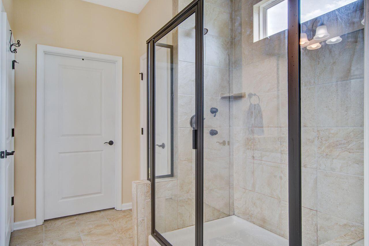 Summerville, South Carolina, 29483, United States, 3 Bedrooms Bedrooms, ,3 BathroomsBathrooms,Residential,For Sale,1907544