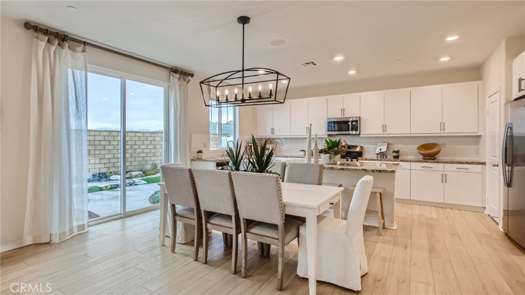 Menifee, California, 92585, United States, 4 Bedrooms Bedrooms, ,3 BathroomsBathrooms,Residential,For Sale,1916397