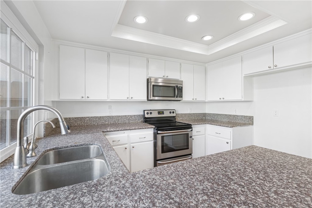Irvine, California, 92604, United States, 3 Bedrooms Bedrooms, ,2 BathroomsBathrooms,Residential,For Sale,1903737