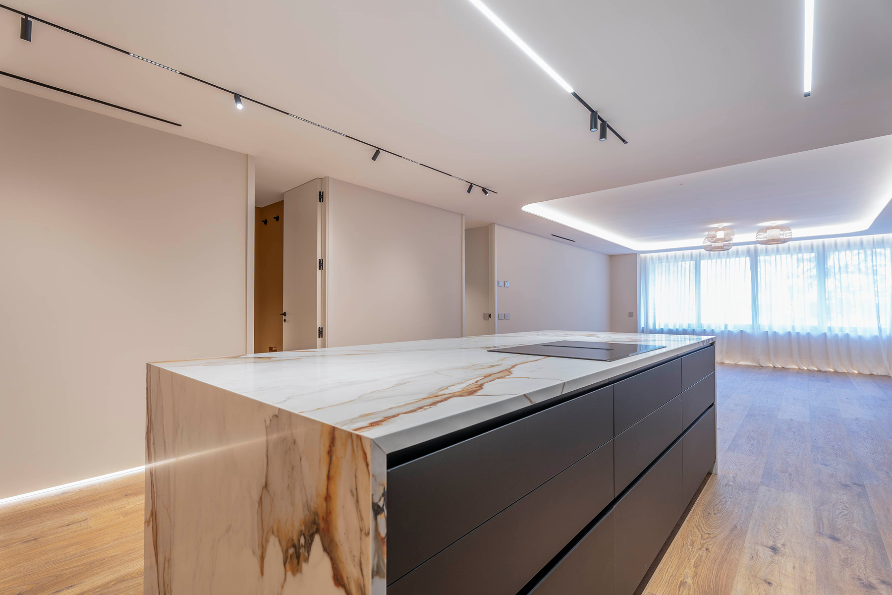  3 bedroom apartment on Lagasca Street - 物件實景