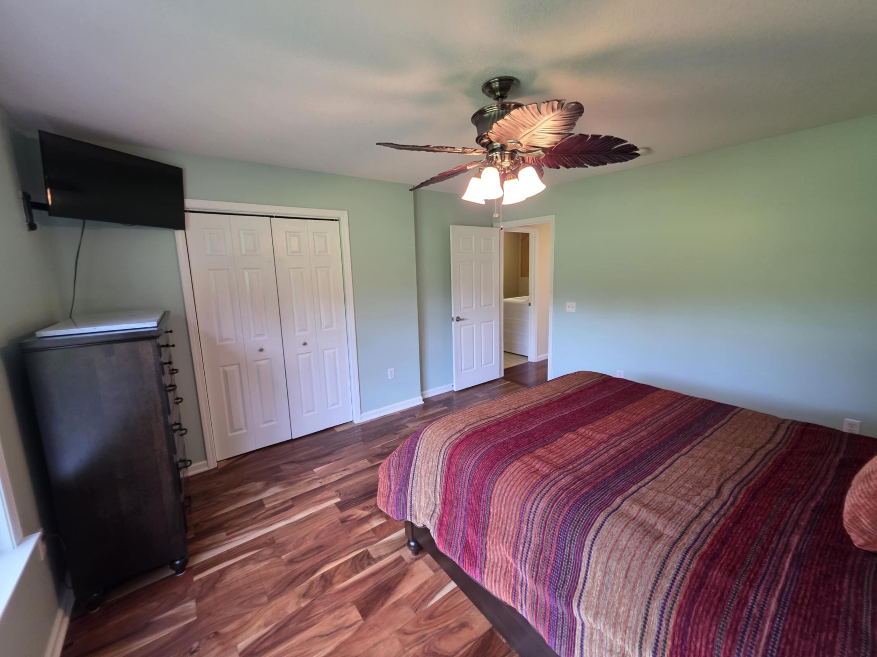 Spring City, Tennessee, 37381, United States, 4 Bedrooms Bedrooms, ,3 BathroomsBathrooms,Residential,For Sale,1927411