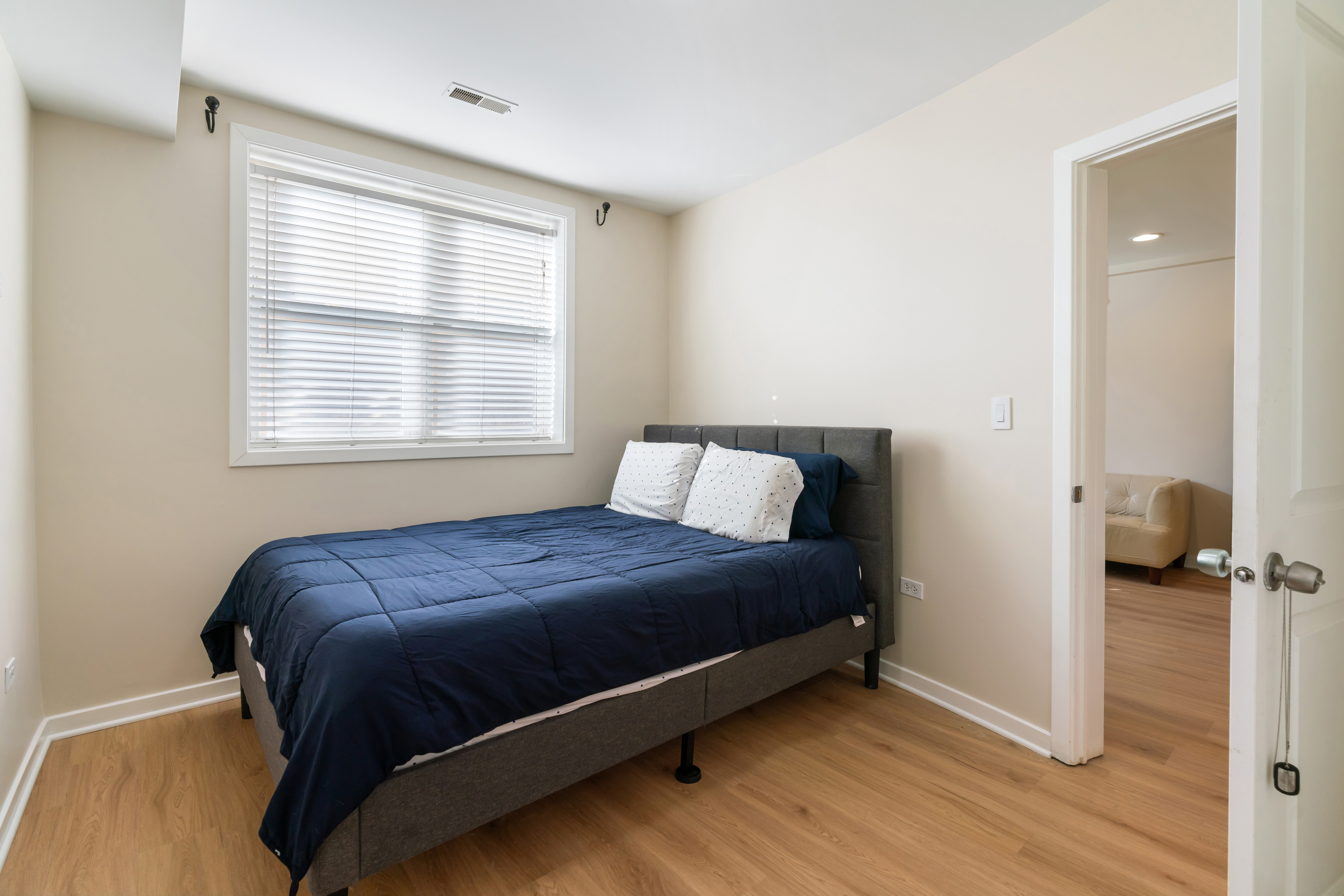  South-facing 2-bedroom, 1-bath Condo in West Bucktown/Logan Square - 物件實景