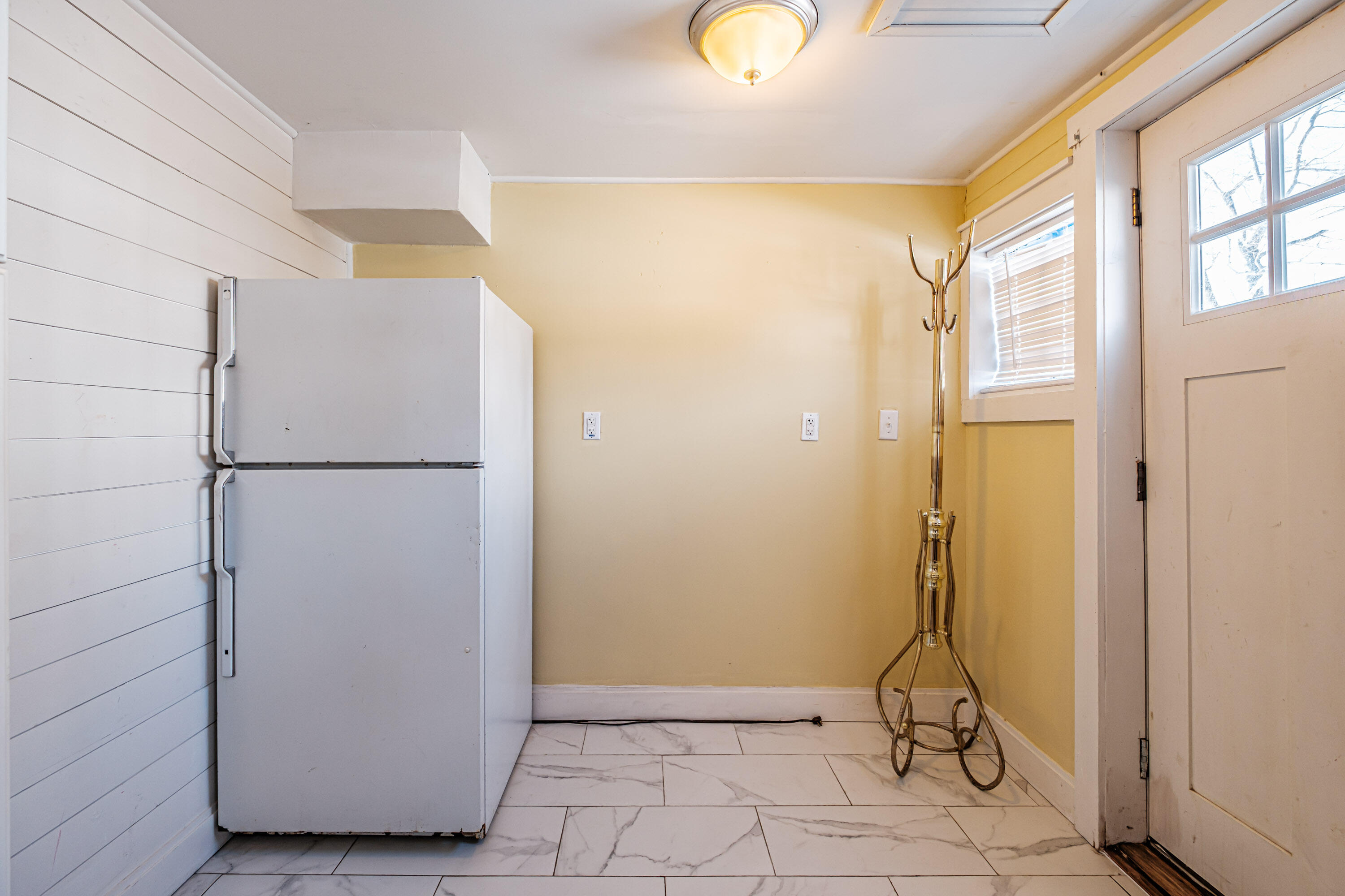 Old Orchard Beach, Maine, 04064, United States, ,3 BathroomsBathrooms,Residential,For Sale,2020912