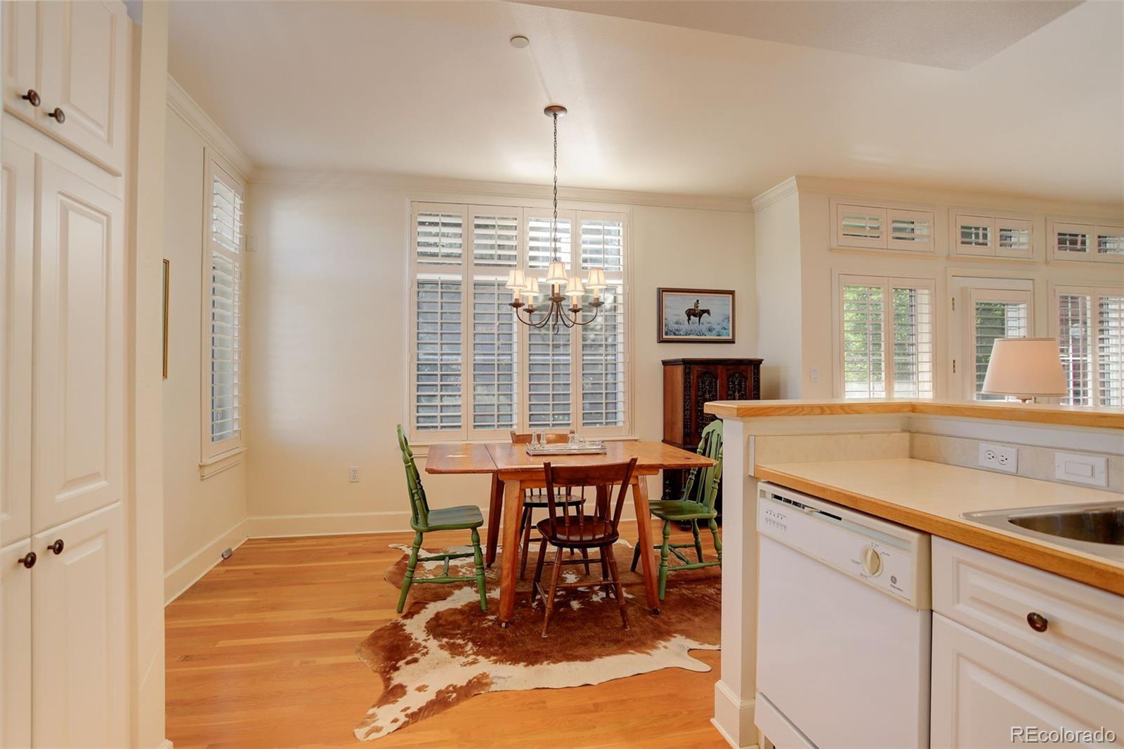 Denver, Colorado, 80220, United States, 2 Bedrooms Bedrooms, ,2 BathroomsBathrooms,Residential,For Sale,1819856