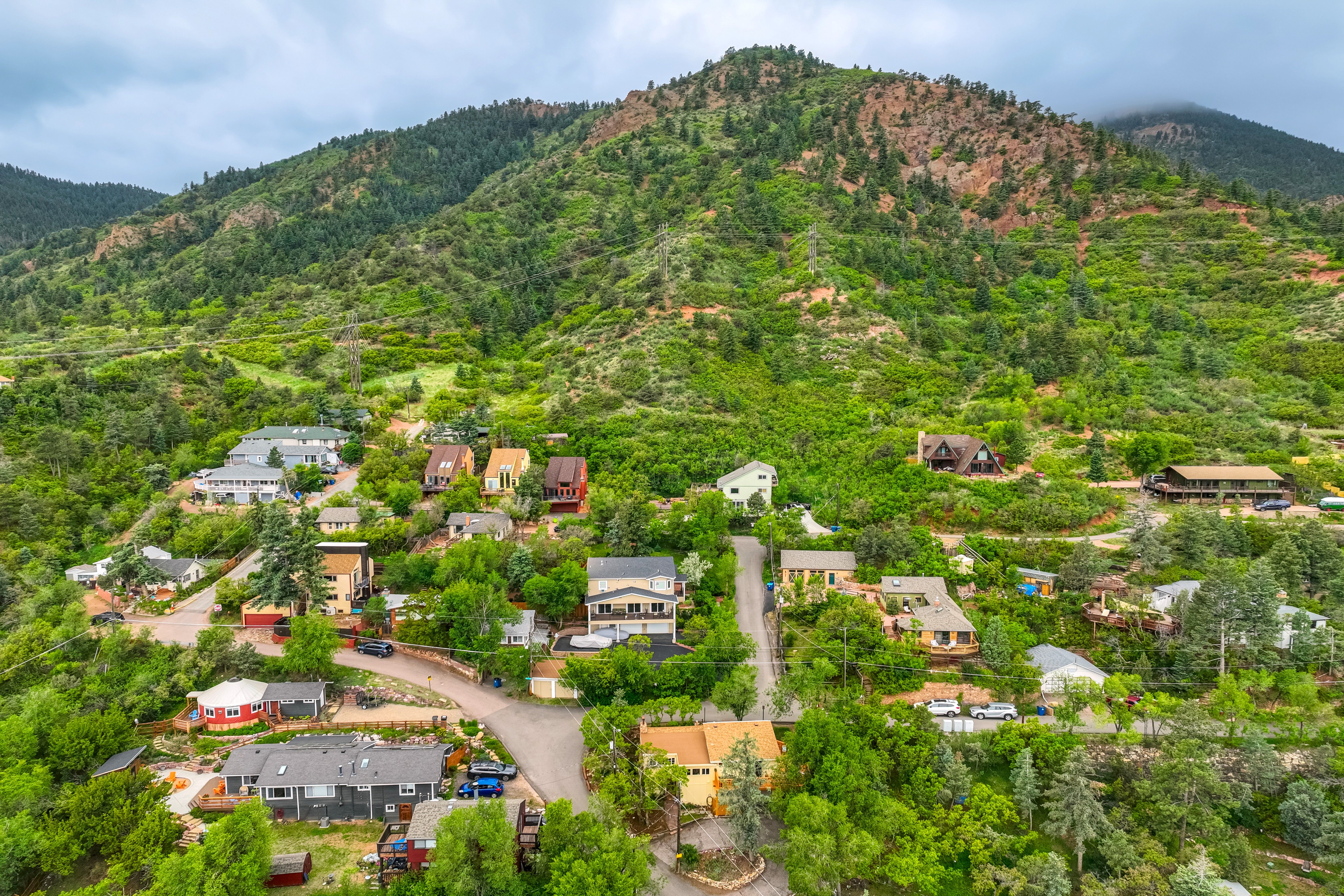  Extraordinary Mountain Retreat Perched Above the Heart of Manitou Springs - 物件實景
