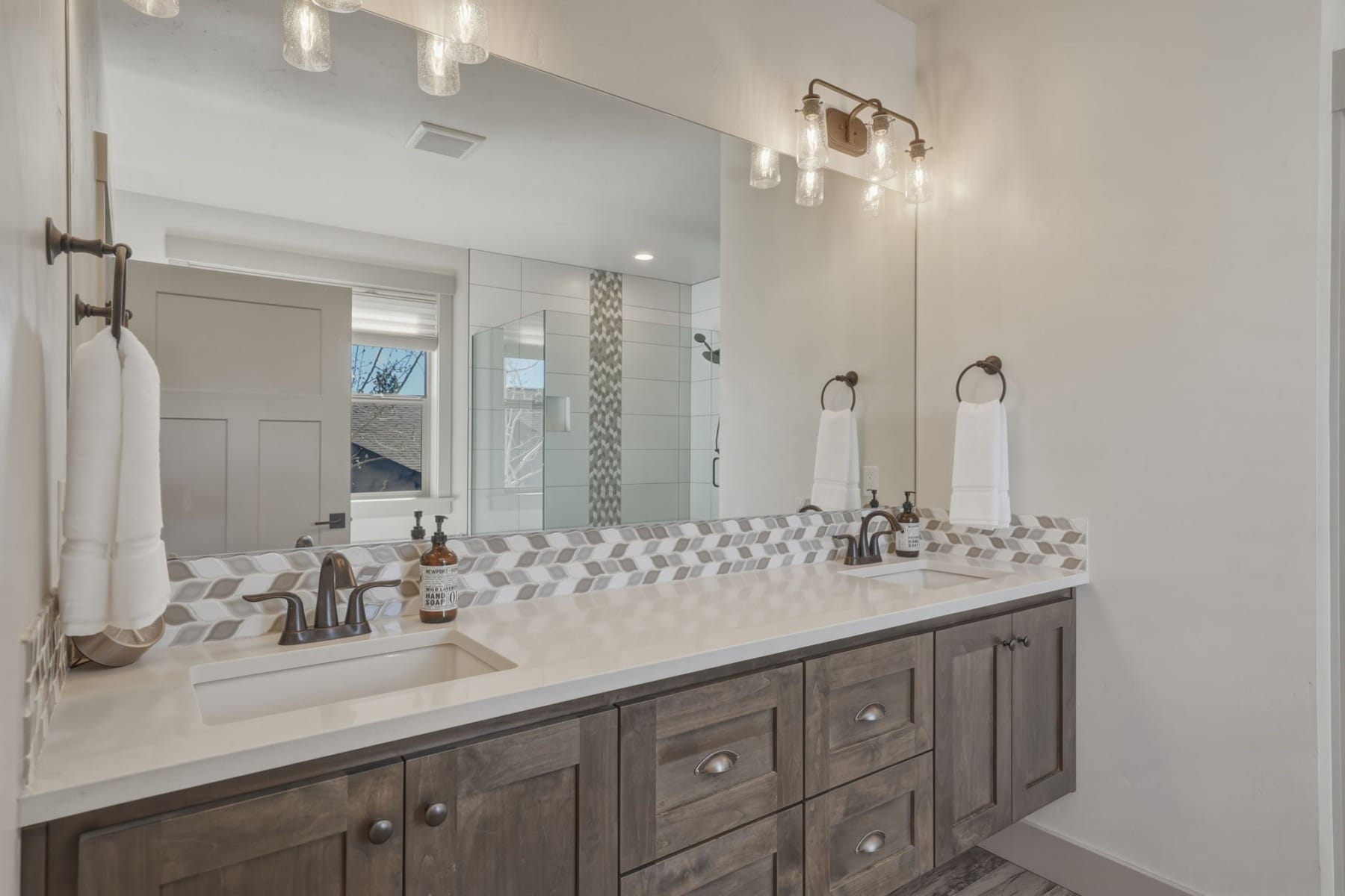  2005 NW Glassow Drive Bend, OR 97703 - 物件實景