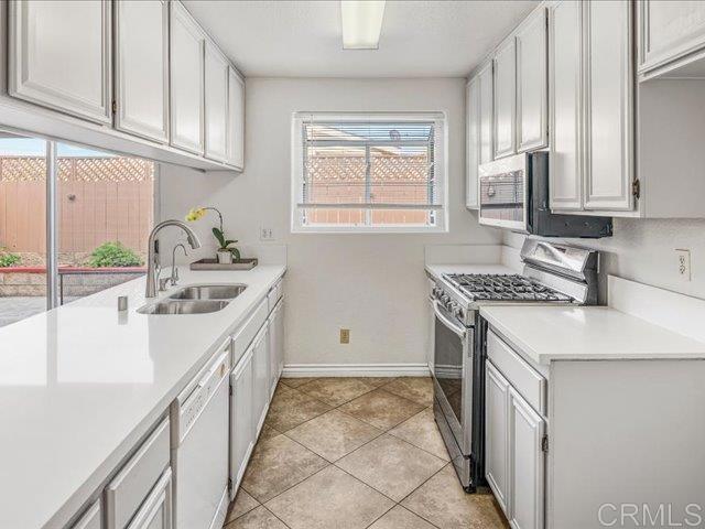 Chula Vista, California, 91911, United States, 4 Bedrooms Bedrooms, ,3 BathroomsBathrooms,Residential,For Sale,1943096