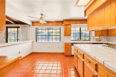 Hemet, California, 92544, United States, 5 Bedrooms Bedrooms, ,3 BathroomsBathrooms,Residential,For Sale,1989117