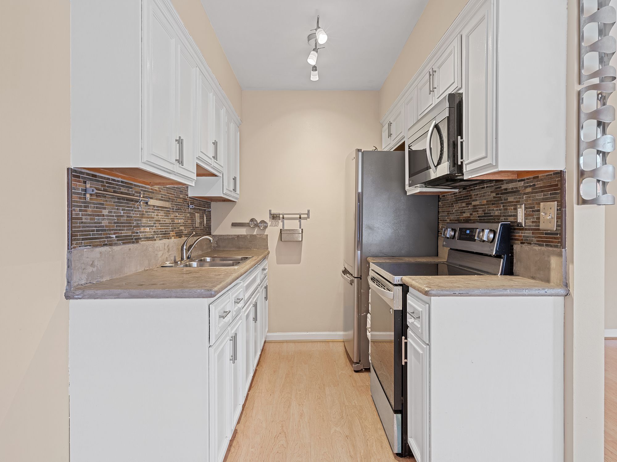  335 Cedar Avenue #412, Long Beach, CA 90802 - 物件實景