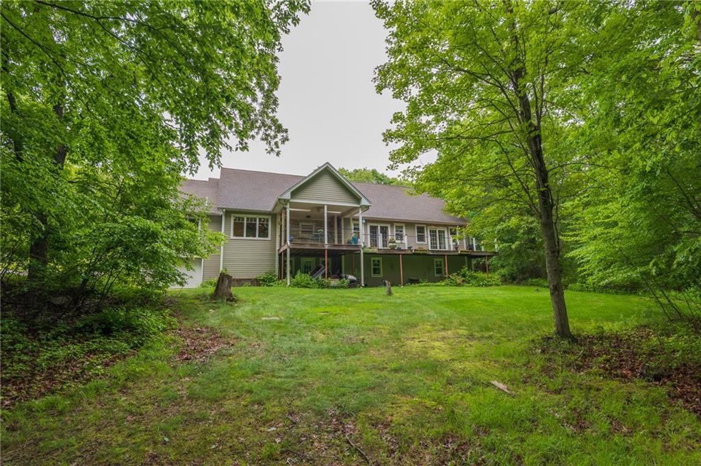 Cranston, Rhode Island, 02921, United States, 3 Bedrooms Bedrooms, ,3 BathroomsBathrooms,Residential,For Sale,1887248