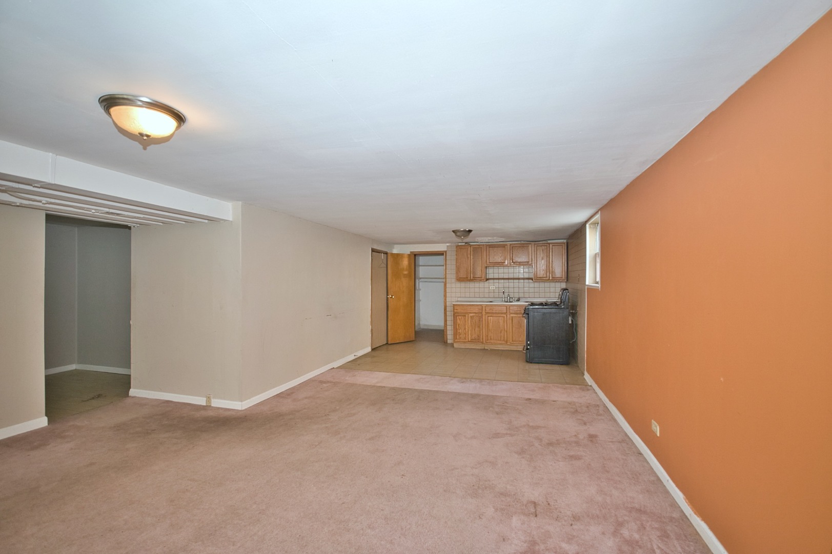 Lincolnwood, Illinois, 60712, United States, 8 Bedrooms Bedrooms, ,Residential,For Sale,1984264