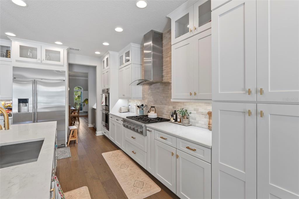 Lake Mary, Florida, 32746, United States, 4 Bedrooms Bedrooms, ,5 BathroomsBathrooms,Residential,For Sale,1998776