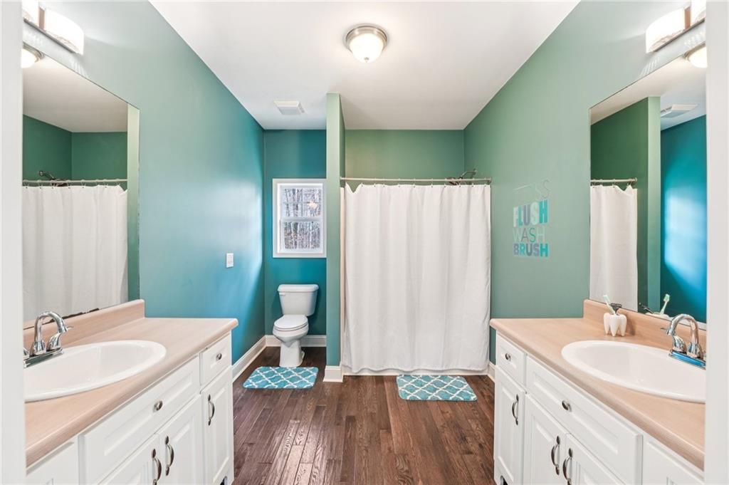 Cumming, Georgia, 30028, United States, 4 Bedrooms Bedrooms, ,3 BathroomsBathrooms,Residential,For Sale,2028381