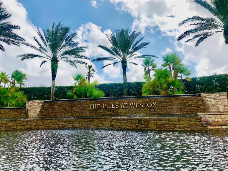 Weston, Florida, 33332, United States, 5 Bedrooms Bedrooms, ,4 BathroomsBathrooms,Residential,For Sale,2003132