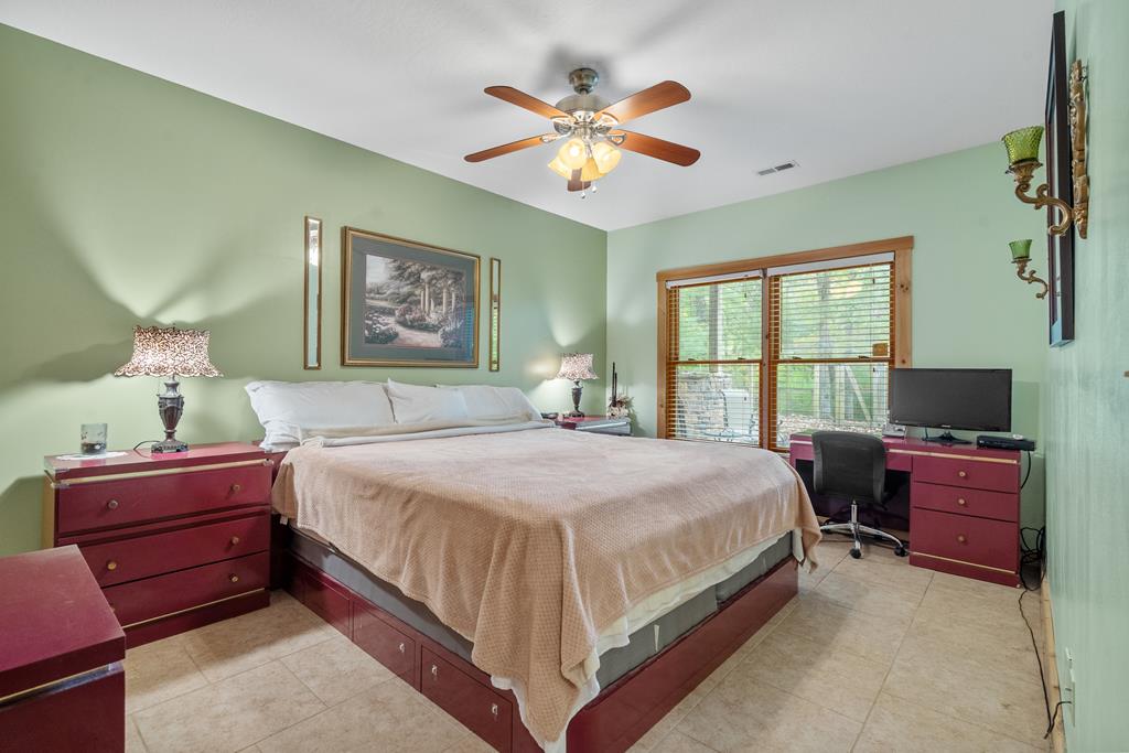 Morganton, Georgia, 30560, United States, 3 Bedrooms Bedrooms, ,3 BathroomsBathrooms,Residential,For Sale,1973910