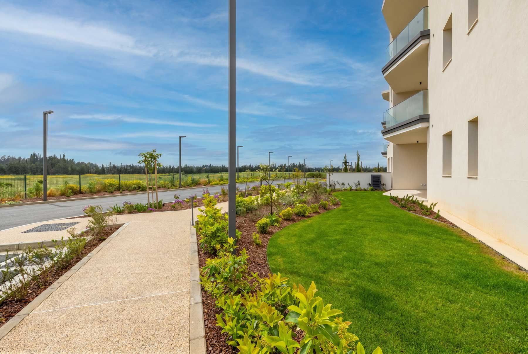  Brand-New 2-Bedroom Apartment with Golf-Course Views in Limassol Greens - 物件實景