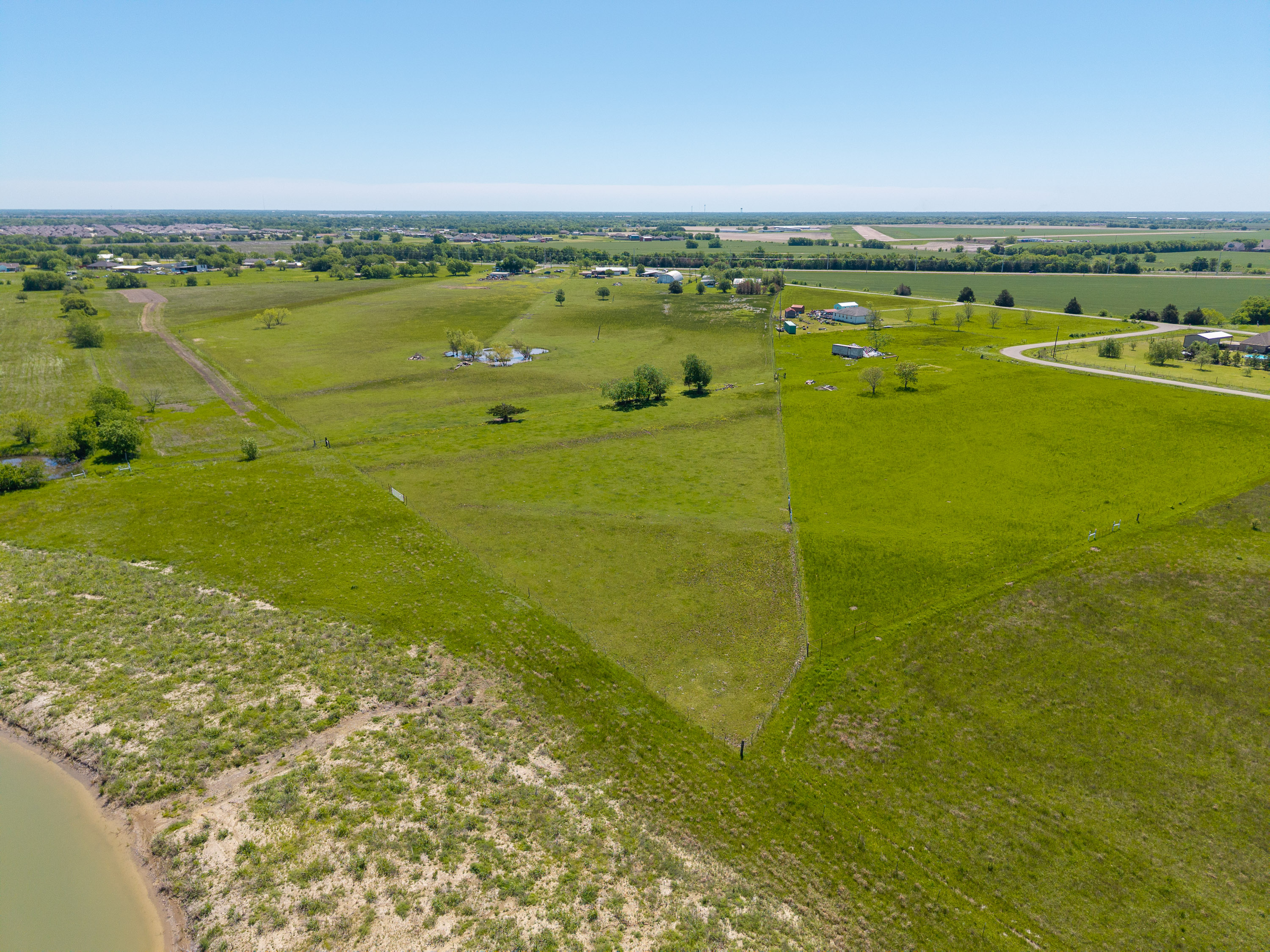 Caddo Mills, Texas, 75135, United States, 3 Bedrooms Bedrooms, ,3 BathroomsBathrooms,Residential,For Sale,1792511