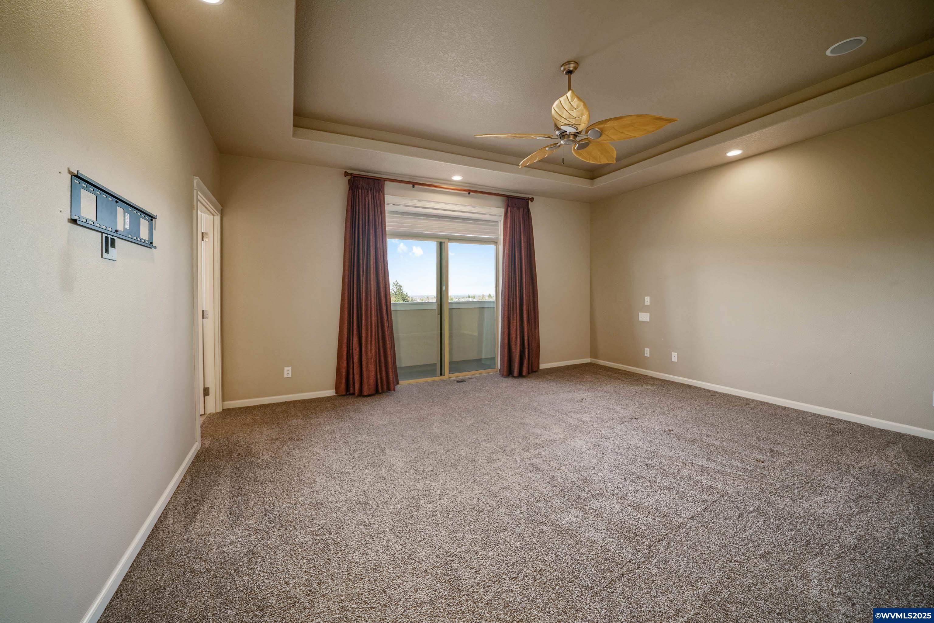 Salem, Oregon, 97306, United States, 3 Bedrooms Bedrooms, ,3 BathroomsBathrooms,Residential,For Sale,1989226