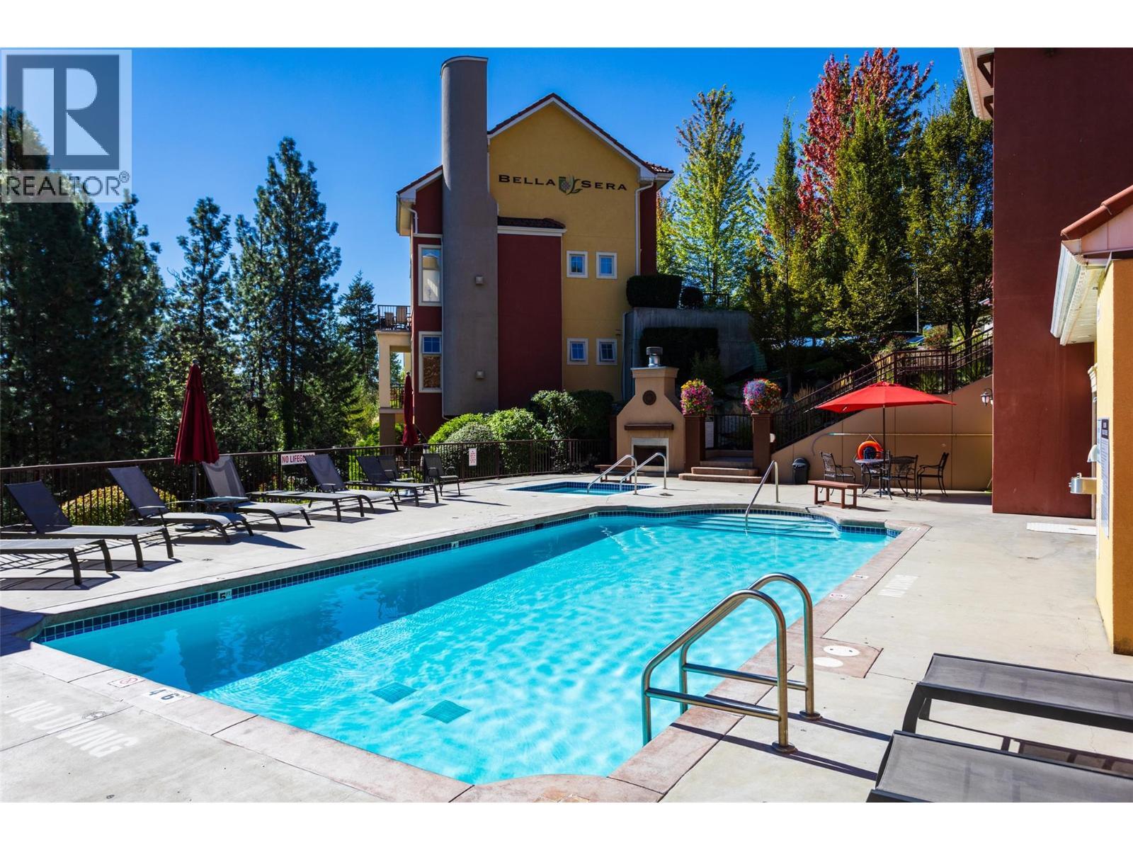 KELOWNA, British Columbia, V1V 2V9, CA, 2 Bedrooms Bedrooms, ,2 BathroomsBathrooms,Residential,For Sale,1960858