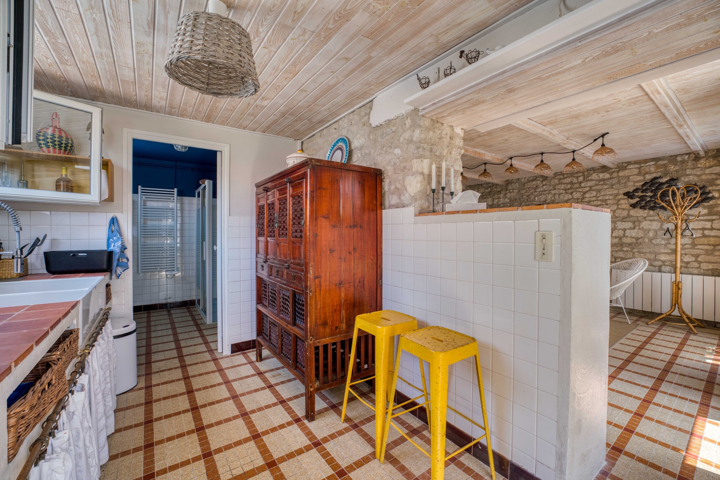  Charming 4-bedroom house in St Denis d