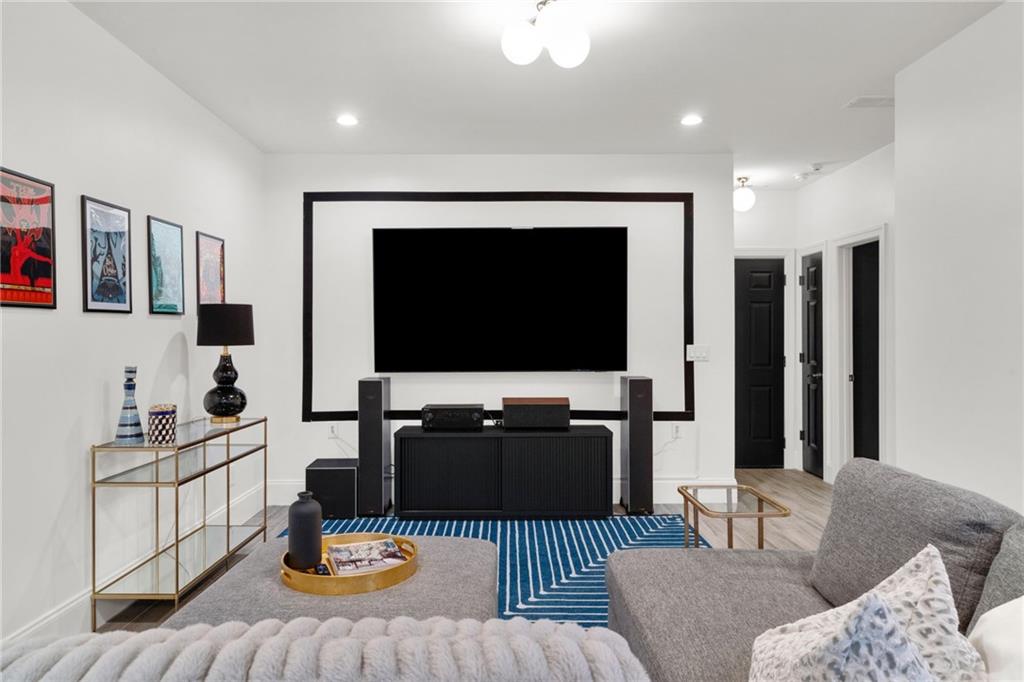 Atlanta, Georgia, 30328, United States, 3 Bedrooms Bedrooms, ,4 BathroomsBathrooms,Residential,For Sale,1994391