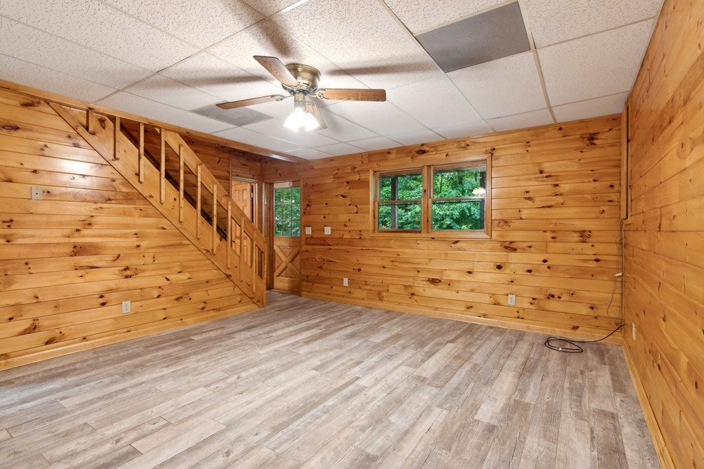 Morganton, Georgia, 30560, United States, 3 Bedrooms Bedrooms, ,4 BathroomsBathrooms,Residential,For Sale,1858984