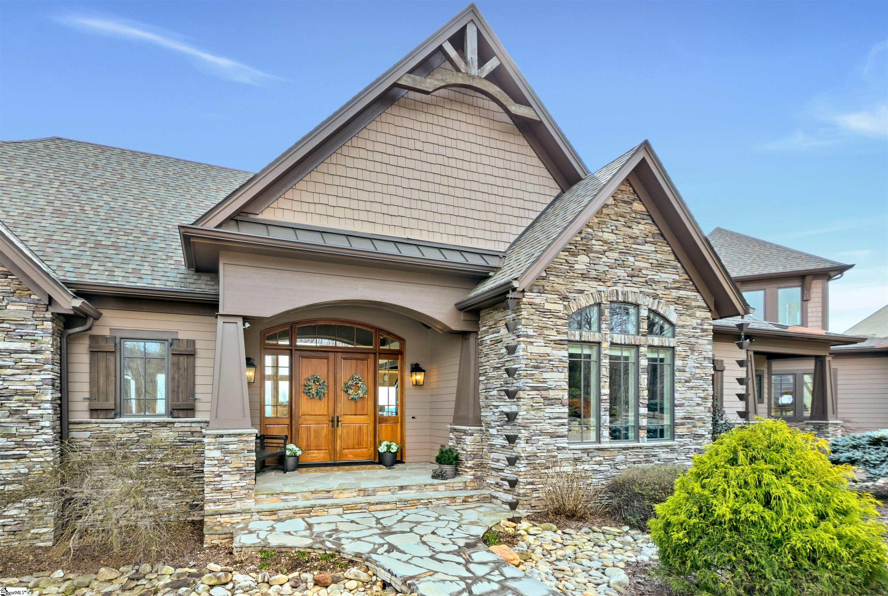 Landrum, South Carolina, 29356, United States, 5 Bedrooms Bedrooms, ,6 BathroomsBathrooms,Residential,For Sale,1714333