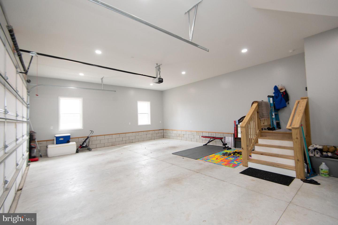 Delmar, Maryland, 21875, United States, 4 Bedrooms Bedrooms, ,4 BathroomsBathrooms,Residential,For Sale,1992058