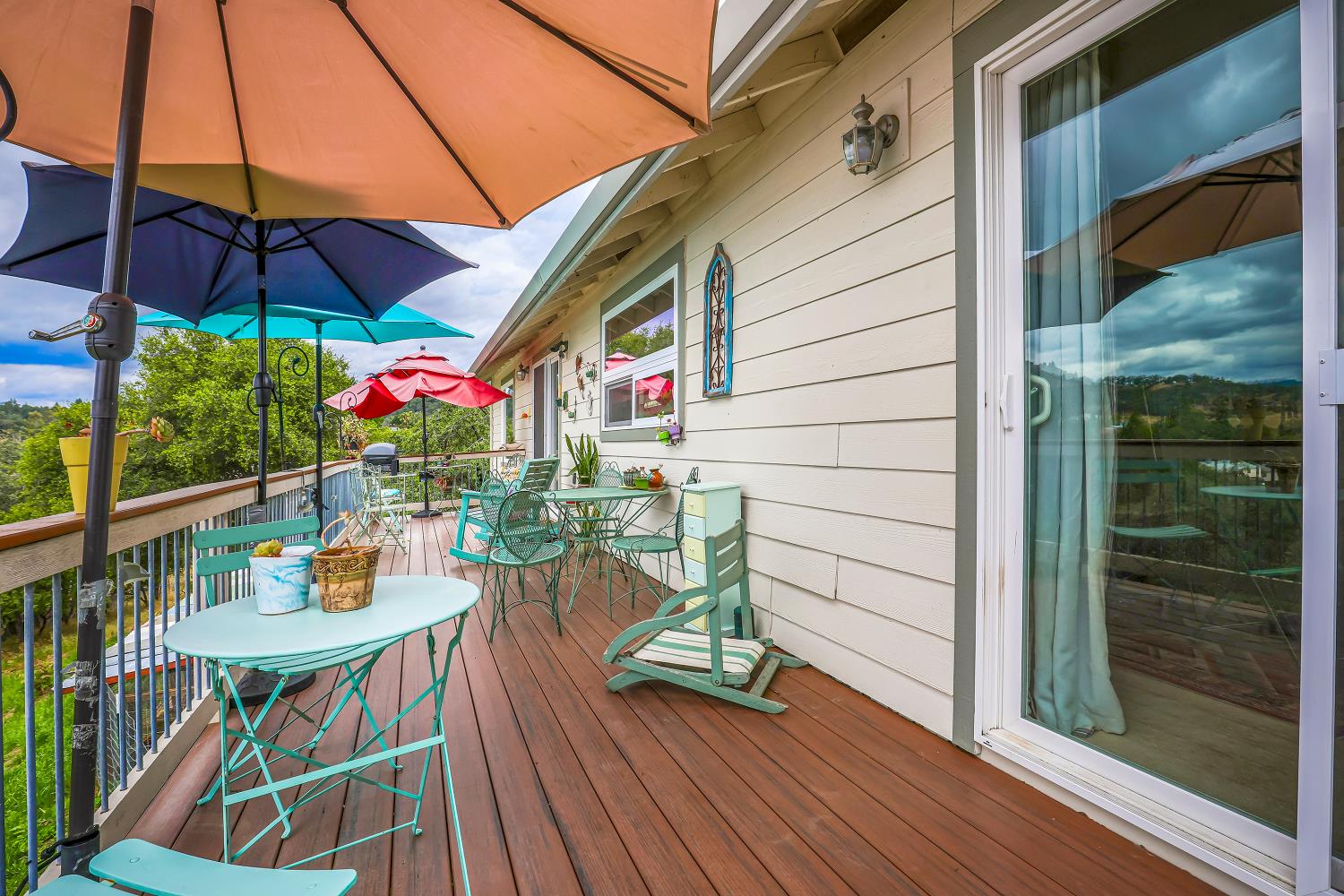 Mokelumne Hill, California, 95245, United States, 3 Bedrooms Bedrooms, ,2 BathroomsBathrooms,Residential,For Sale,2048393