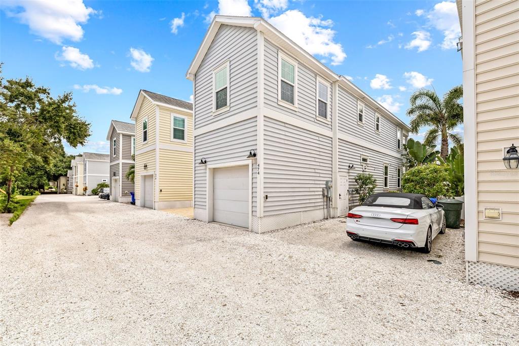 Dunedin, Florida, 34698, United States, 3 Bedrooms Bedrooms, ,3 BathroomsBathrooms,Residential,For Sale,1939118