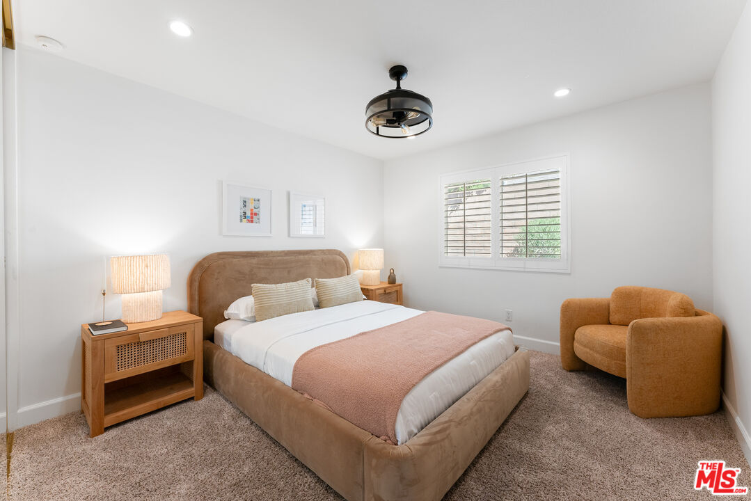 Porter Ranch, California, 91326, United States, 4 Bedrooms Bedrooms, ,2 BathroomsBathrooms,Residential,For Sale,1989197