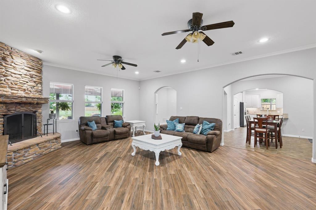 Midlothian, Texas, 76065, United States, 3 Bedrooms Bedrooms, ,3 BathroomsBathrooms,Residential,For Sale,1887438