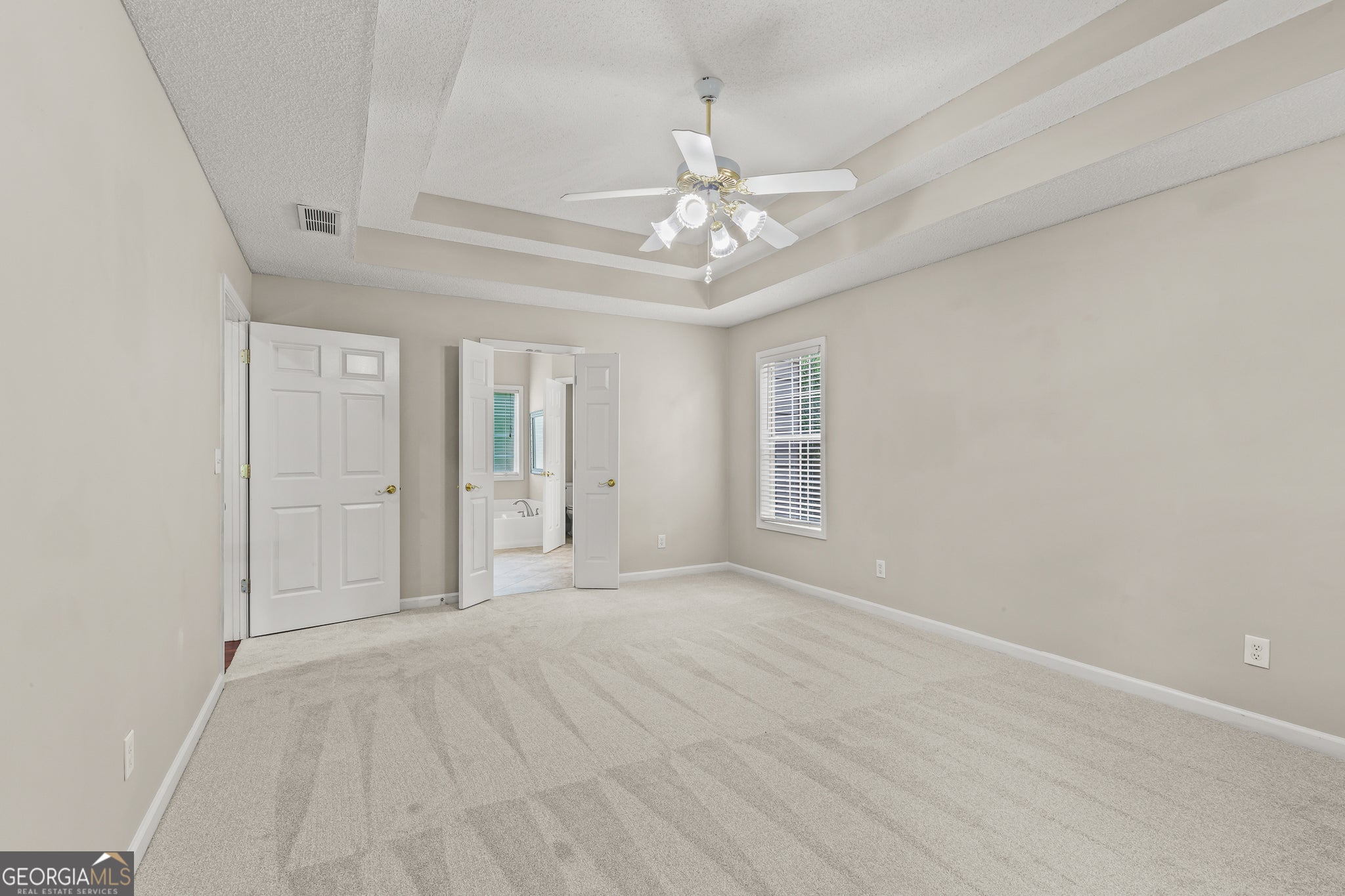 Tyrone, Georgia, 30290, United States, 3 Bedrooms Bedrooms, ,4 BathroomsBathrooms,Residential,For Sale,1931244