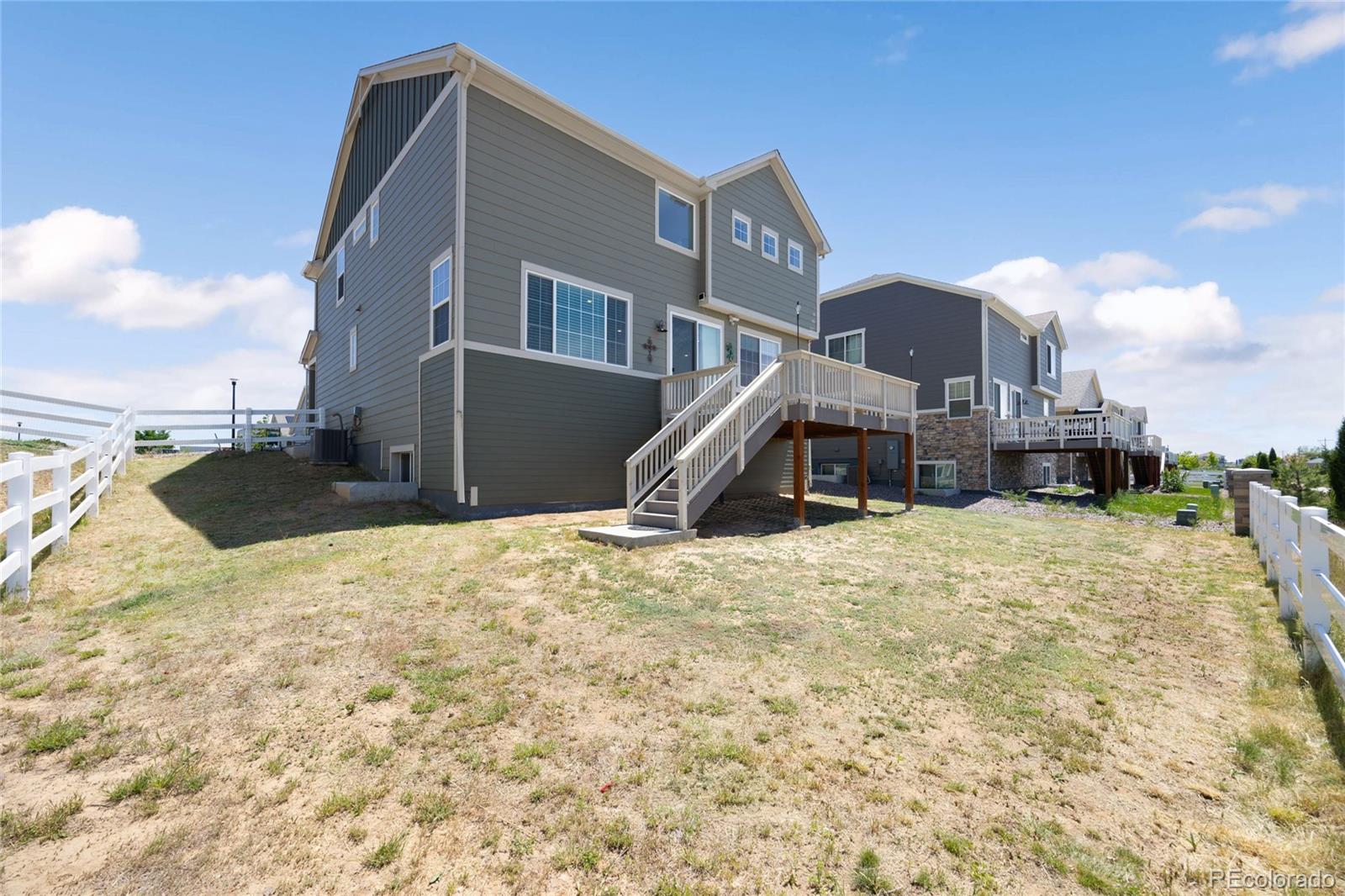 Henderson, Colorado, 80640, United States, 4 Bedrooms Bedrooms, ,3 BathroomsBathrooms,Residential,For Sale,1827376