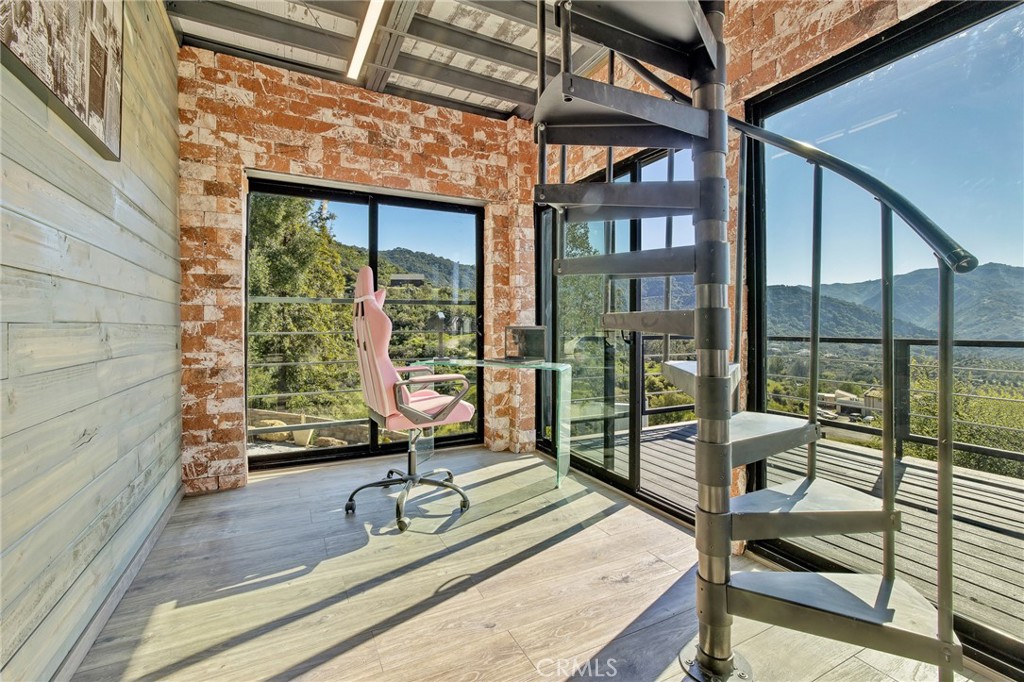 Calabasas, California, 91302, United States, 5 Bedrooms Bedrooms, ,3 BathroomsBathrooms,Residential,For Sale,1742769