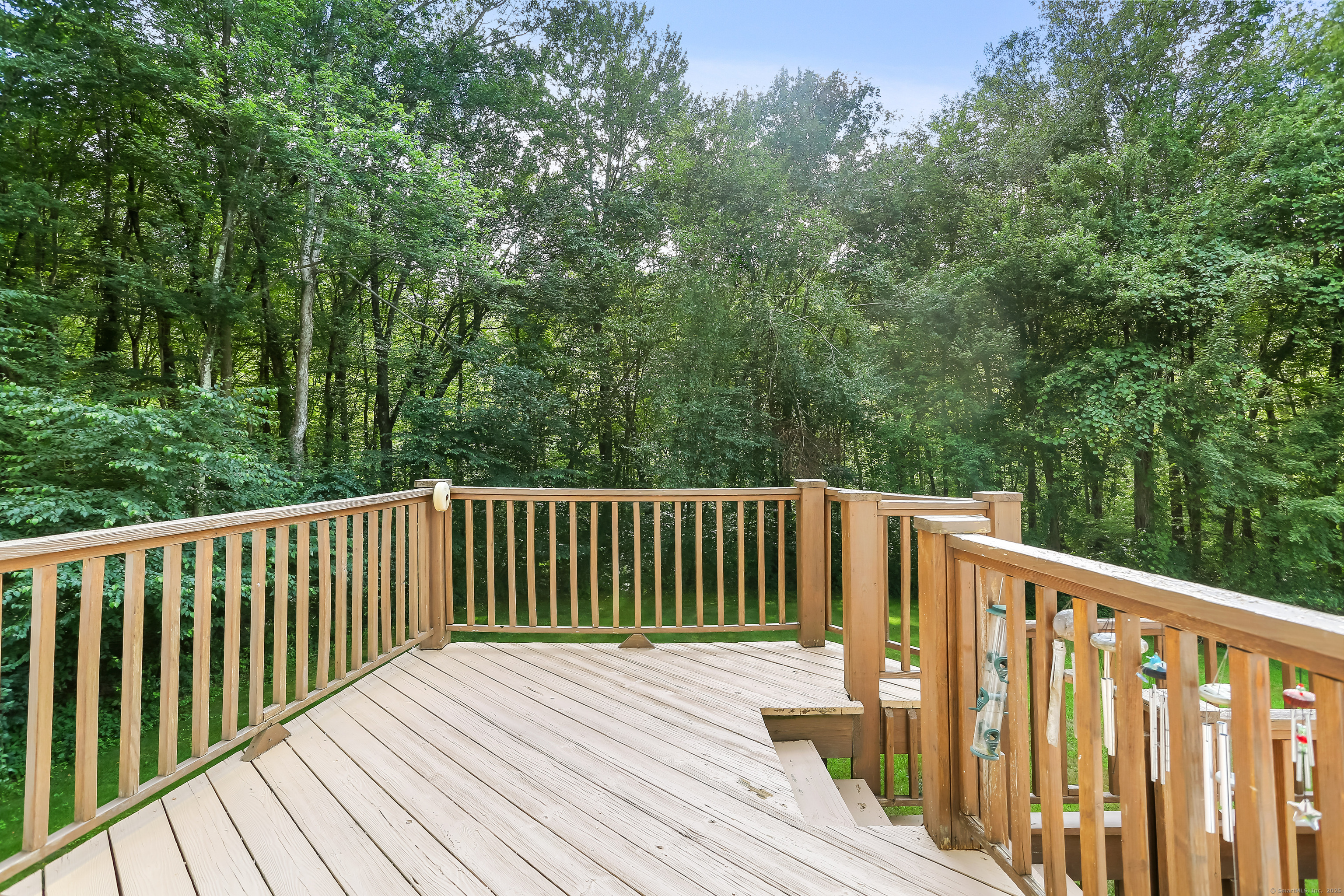 Trumbull, Connecticut, 06611, United States, 4 Bedrooms Bedrooms, ,4 BathroomsBathrooms,Residential,For Sale,1938522