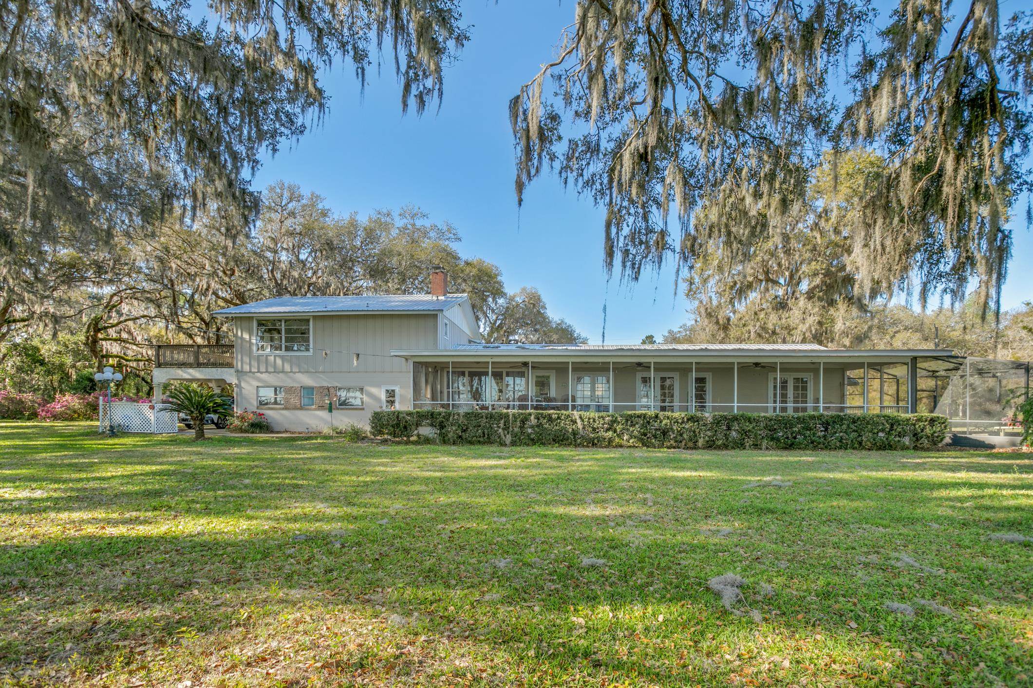 Crescent City, Florida, 32112, United States, 5 Bedrooms Bedrooms, ,3 BathroomsBathrooms,Residential,For Sale,1981097