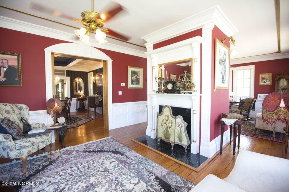 122 S Academy Street, Washington, North Carolina, 27889, United States, 3 Bedrooms Bedrooms, ,4 BathroomsBathrooms,Residential,For Sale,122 S Academy Street,1639244