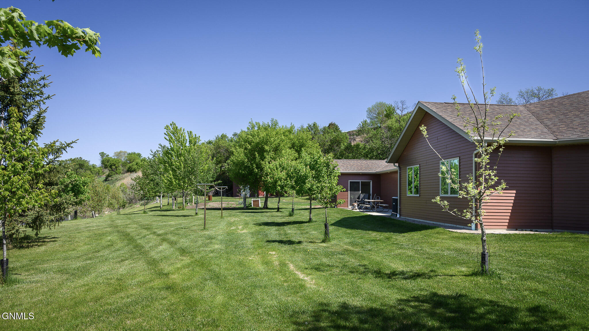 Washburn, North Dakota, 58577, United States, 3 Bedrooms Bedrooms, ,2 BathroomsBathrooms,Residential,For Sale,2043645
