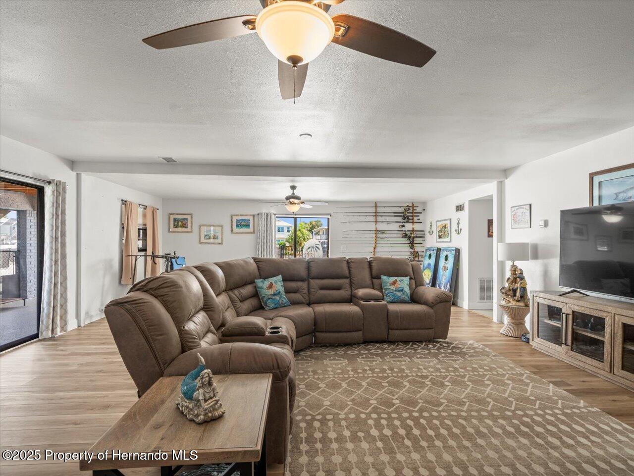 Hernando Beach, Florida, 34607, United States, 5 Bedrooms Bedrooms, ,4 BathroomsBathrooms,Residential,For Sale,1902027